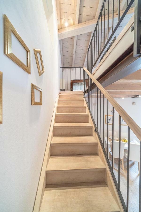 Arena Balcony Apartment เวโรนา ภายนอก รูปภาพ