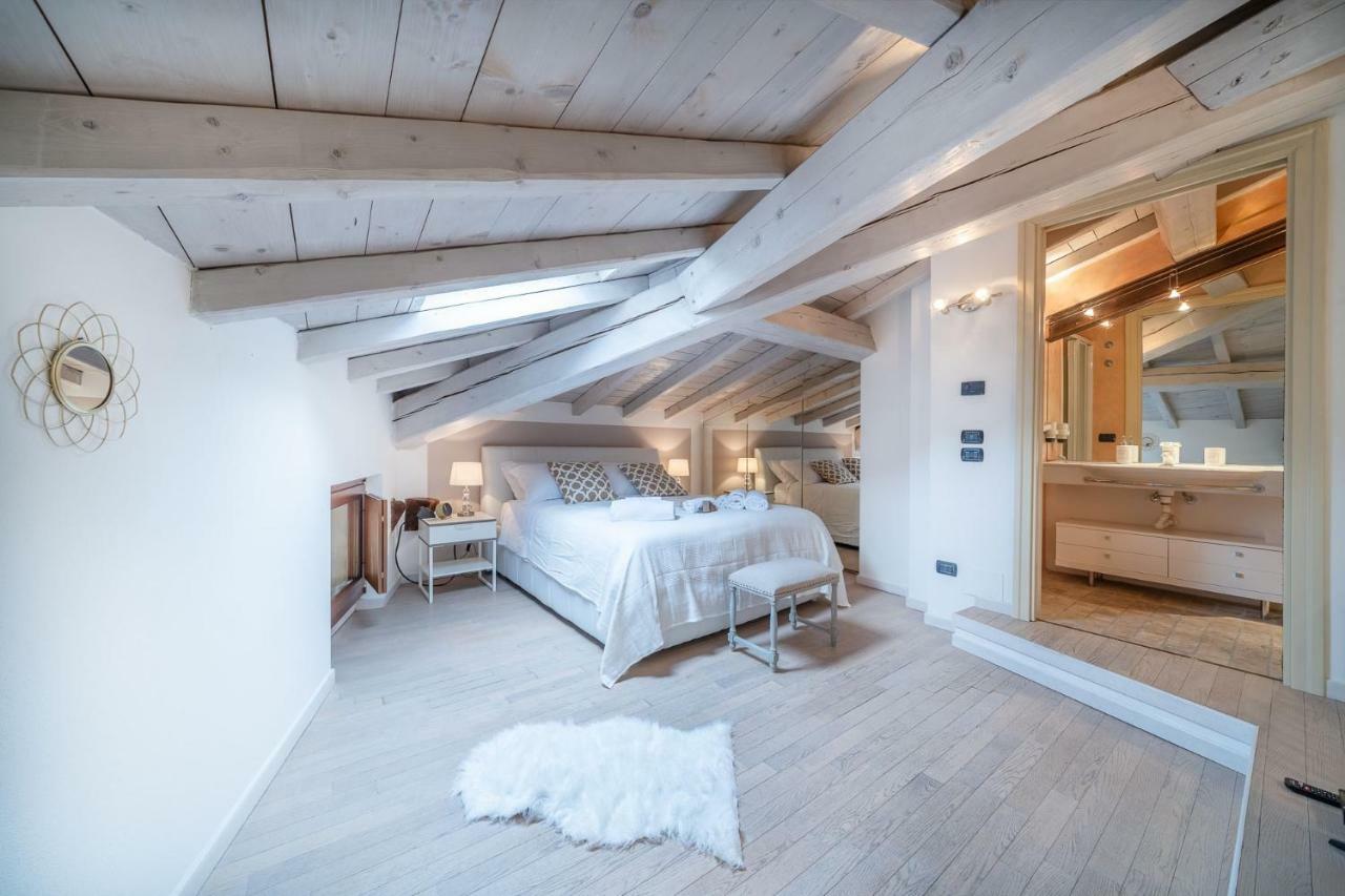 Arena Balcony Apartment เวโรนา ภายนอก รูปภาพ